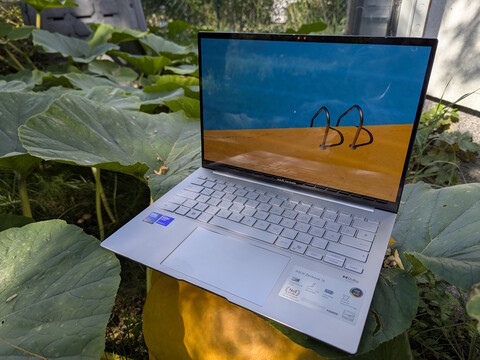 Intel-Subnotebook macht wieder Boden gut - Asus ZenBook 14 OLED UX3405CA im Test
