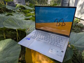 Intel-Subnotebook macht wieder Boden gut - Asus ZenBook 14 OLED UX3405CA im Test