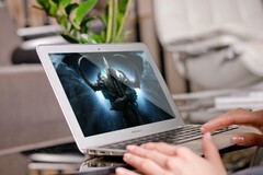 Selbst auf einem MacBook Air lässt sich eine Vielzahl von Spielen problemlos zocken. (Bild: FirmBee / Activision Blizzard)