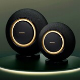 Marantz packt acht Lautsprecher und eine Spitzenleistung von 1.400 Watt in einen drahtlosen Lautsprecher. (Bildquelle: Marantz)