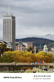 Oppo Find X9 Pro mit Teleconverter 10x Zoom