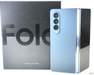 Bei Otto ist das Samsung Galaxy Z Fold 4 derzeit für knapp 800 Euro im Deal bestellbar (Bild: Marcus Herbrich)