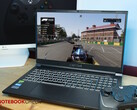Captiva Advanced Gaming I74-121 (Clevo V150RND) im Laptop-Test: Günstiger Gamer mit starker RTX 4060
