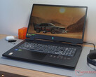 Das Acer Nitro 17 ist jetzt 20% unter UVP erhältlich (Bild: Florian Glaser)