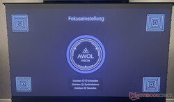 Der Fokus muss manuell eingestellt werden.