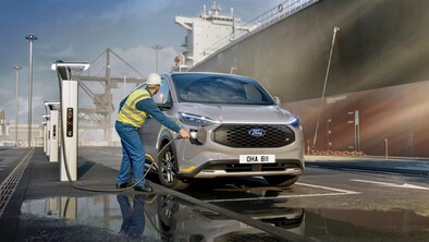 Ford Pro mit ChargePoint: Die Kooperation von Ford Pro mit ChargePoint stellt maßgeschneiderte Ladelösungen für elektrifizierte Nutzfahrzeugflotten bereit (Bild: Ford).