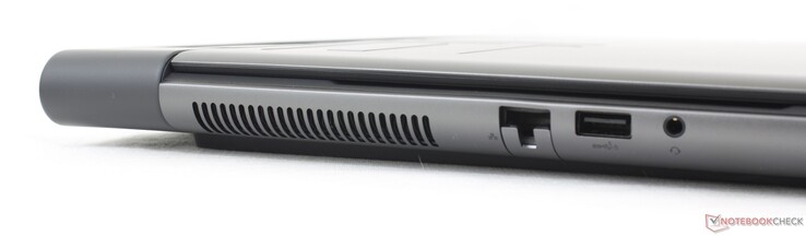 Linke Seite: 2,5 Gbps RJ-45, USB-A 3.2 Gen. 1, 3,5-mm-Headset