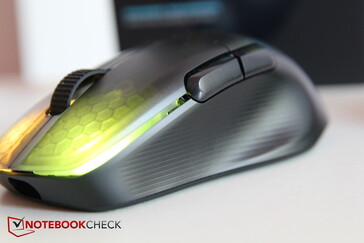 Die Seiten sind leicht geriffelt...