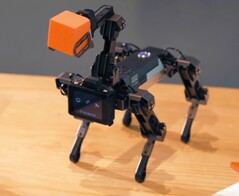 XGO 2: Neuer Roboterhund mit Arm