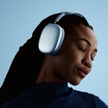 Die Apple AirPods Max werden in fünf Farben zum Bestpreis angeboten, inklusive Blau.