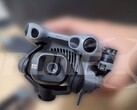 Die DJI Mini 5 Pro wird die bislang erste Sub-250-Gramm-Drohne mit 1-Zoll-Sensor und LiDAR. (Bildquelle: DroneXL)