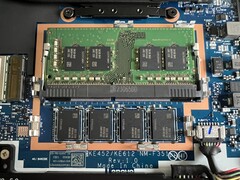 RAM-Slot & verlöteter RAM