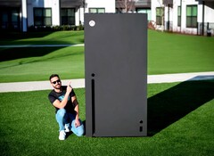 Diese Xbox Series X ist voll funktionsfähig, mit einem Gewicht von 113 Kilogramm aber kaum zu transportieren. (Bild: Michael Pick)