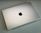 Apple MacBook Pro 16 M5 Max