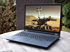 Das Lenovo ThinkPad P16 Gen 1 ist mit 64GB RAM bestückt und kostet im Refurbished-Angebot heute 20% weniger