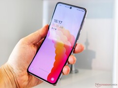 Das Samsung Galaxy Z Flip5 lässt sich etwas leichter reparieren als das Vorgängermodell. (Bild: Notebookcheck)