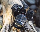 Die OM System OM-5 wird derzeit im Bundle mit einem 12 – 45 mm Objektiv zum Bestpreis angeboten.
