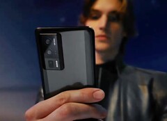 Das Poco F5 Pro verspricht eine erstklassige Leistung dank Qualcomm Snapdragon 8+ Gen 1. (Bild: Xiaomi)