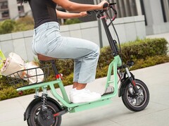 Den Elektroroller iScooter i12 gibt es aktuell für unter 300 Euro.