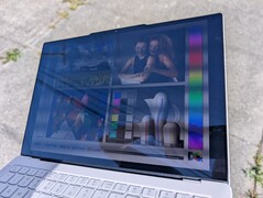 Draußen unter Sonnenlicht