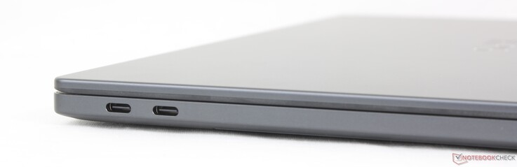 Links: 2x USB-C Thunderbolt 4 mit DisplayPort 2.1 + Power Delivery