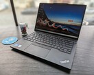 Lenovo ThinkPad E14 G5 Intel laptop im Test: Core i7-1355U vs. Ryzen 7 7730U