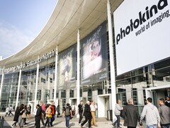 Kameras: Deutlich weniger Umsatz wegen Smartphones