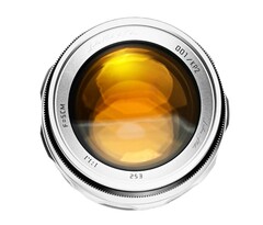 Das neueste 50 mm f/1.1 Shoten Kobo Objektiv ist weltweit auf nur 70 Stück limitiert.
