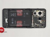 Das Display des OnePlus 10 Pro lässt sich nur umständlich tauschen. (Bild: PBKreviews)