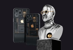 Caviar bietet jetzt eine Steve Jobs Büste und ein dazu passendes iPhone 13 Pro an. (Bild: Caviar)