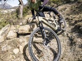 Canyon Neuron:ON CF 9: Neues, starkes E-Mountainbike