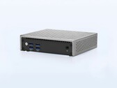 Der Links LNE6412 setzt auf einen eher gemächlichen aber immerhin passiv gekühlten und somit lautlosen Quad-Core gepaart mit 32GB RAM