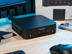 Ryzen AI 7, 32 GB RAM, 1-TB-SSD, USB 4: Asus ExpertCenter PN54. (Bild: Sebastian Bade)