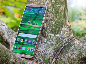 Huawei Mate 10 Pro im Freien