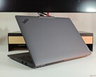 Das Lenovo ThinkPad T14 Gen 6 AMD.