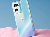 Der Nachfolger des abgebildeten OnePlus Nord CE 2 soll eine Reihe an Upgrades erhalten, inklusive 120 Hz AMOLED-Display. (Bild: OnePlus)