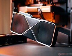 Die Nvidia GeForce RTX 5080 ist jetzt günstiger, zumindest auf dem Papier. (Bildquelle: Notebookcheck)