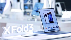 Das in China in Kürze erhältliche Vivo X Fold3 Pro wird es auch als globales Modell geben, wie eine Zertifizierung nun bereits bestätigt hat. (Bild: Vivo)