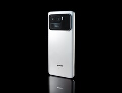 Zukünftige Xiaomi-Smartphones sollen 100 Minuten länger laufen als bisher. (Bild: Xingye Jiang)