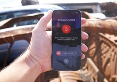 Das Apple iPhone 14 Pro kann automatisch den Notruf wählen, wenn eine Auto-Kollision erkannt wird. (Bild: TechRax / YouTube)