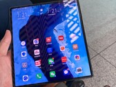 Auch das erste Falt-Handy von Huawei namens Mate X wurde in den letzten Monaten überarbeitet.