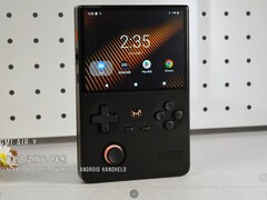 Der Air Y ist einer von zwei neuen Handhelds von Mangmi