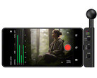 Das Sony ECM-AX10 verfügt über vier Mikrofone, die räumliche Audioaufnahmen mit Smartphones ermöglichen.