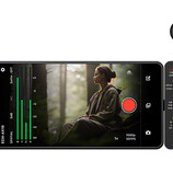 Das Sony ECM-AX10 verfügt über vier Mikrofone, die räumliche Audioaufnahmen mit Smartphones ermöglichen.