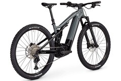 Das vollgefederte Focus Thron 2 6.8 Performance CX 750Wh ist im E-Bike-Angebot auf einen neuen Bestpreis gefallen (Bildquelle: Focus)
