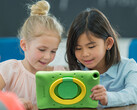 Aldi: Medion E10440 Kinder-Tablet und Akoya E62029 Desktop ab 25. März.