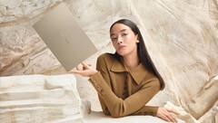 Das Zenbook A14 wird dank Snapdragon X2 Elite in 2026 noch schneller. Das Gewicht bleibt mit 1 Kilogramm im Rahmen. (Bildquelle: Asus)