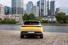 Der neue Leapmotor B05 soll als bezahlbare Alternative in der elektrischen Kompaktklasse punkten, kämpft zum Marktstart jedoch noch mit unausgereiften Software-Funktionen.