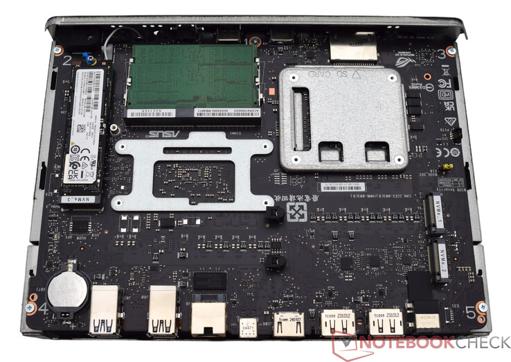 Asus ROG NUC 14. Bild. (Sebastian Bade)