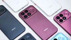 Das Redmi K100 Pro Max wird es in vielen Farben geben, neu ist ein schickes Himmelblau, das hier rechts unten andeutungsweise zu sehen ist.